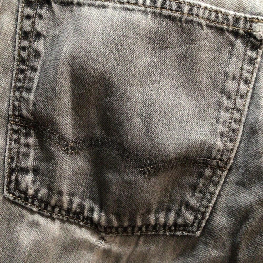 Men's American Eagle Outfitters Slim Straight Jeans 30x32 Grey Wash Frayed Hems - Picture 8 of 13